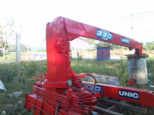 ขายเครนยูนิค 3 ตันขาสูง