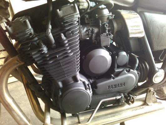 ใครมีอะไรมาแลกคันนี้ Yamaha xj650 เสียงโหดๆ แรงๆ สภาพจบ