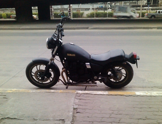 ใครมีอะไรมาแลกคันนี้ Yamaha xj650 เสียงโหดๆ แรงๆ สภาพจบ