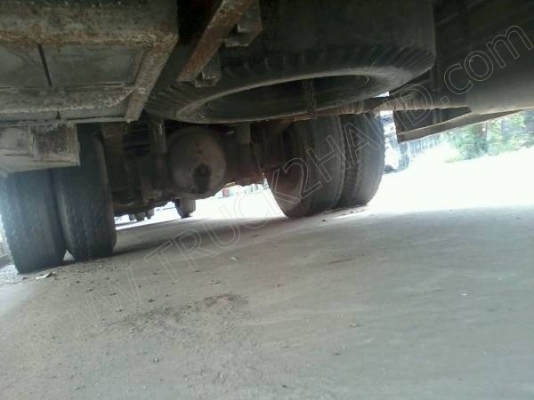 รถบัส ยี่ห้อ BENZ  ยาว 12 เมตร