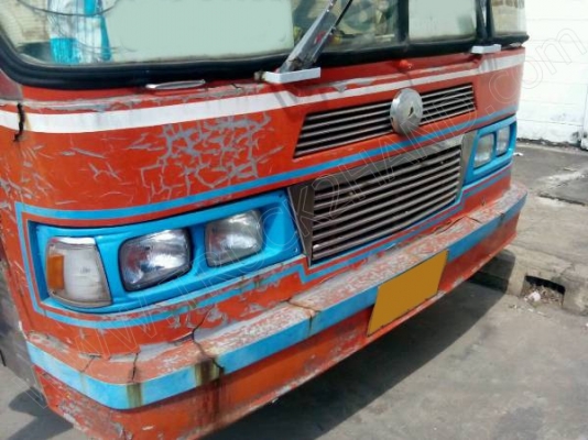 รถบัส ยี่ห้อ BENZ  ยาว 12 เมตร