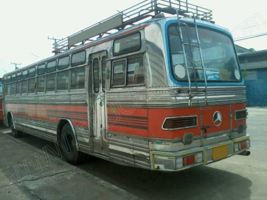 รถบัส ยี่ห้อ BENZ  ยาว 12 เมตร