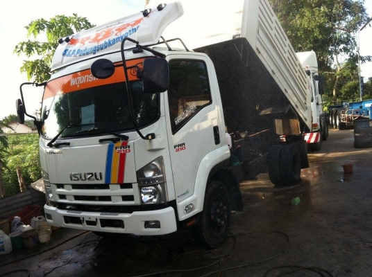 ISUZU FRR 210 แรง กระบะดั๊มสามมิตร