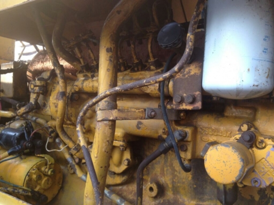 ต้องการขายรถตักCAT 966C