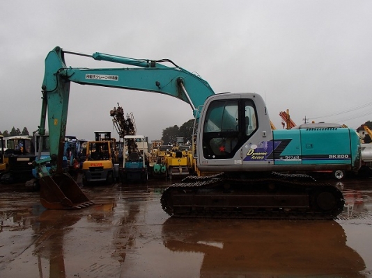 รถแบคโฮเก่าญี่ปุ่น Kobelco SK200-6E (mark 6 - YN08)