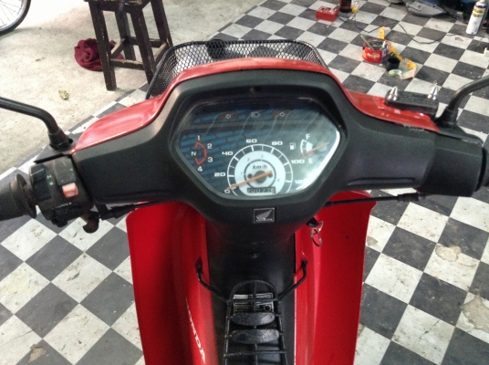 ขาย!!!เวฟ100 ล้อแม็ก ปี46 รถเครื่องดีคับ มีเล่มทะเบียนครบ