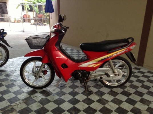 ขาย!!!เวฟ100 ล้อแม็ก ปี46 รถเครื่องดีคับ มีเล่มทะเบียนครบ