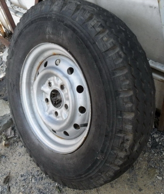 ล้อ  กะทะเหล็ก ล้อแม็กมีเป็นชุด  และเป็นคู่