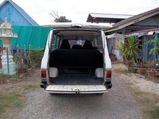 รถตู้ โตโยต้า โบราณ