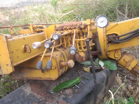 เครนยกของใส่กับอีซูซุร็อคกีขายตามสภาพ 3 ตัน(ลดแล้วเหลือ117000บาท) เครนยกของใส่กับอีซูซุร็อคกีขายตามสภาพ 3 ตัน(ลดแล้วเหลือ117000บาท)