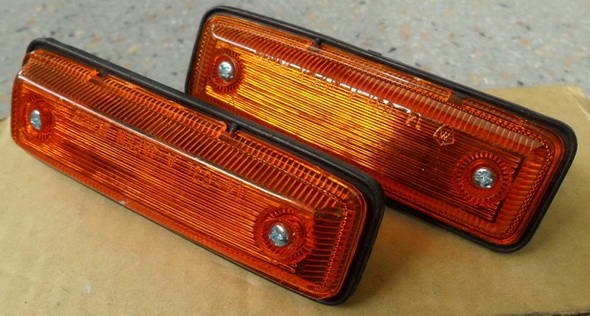 ไฟข้างแก้ม ม้ากระโดด rn30