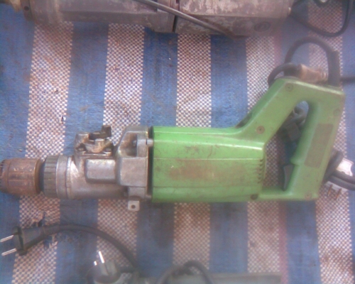 สว่านฮิตาชิปรับความเร็วได้