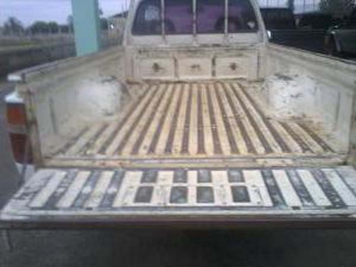 ไมตี้กระบะ เบนซิน สภาพดี  68000.-