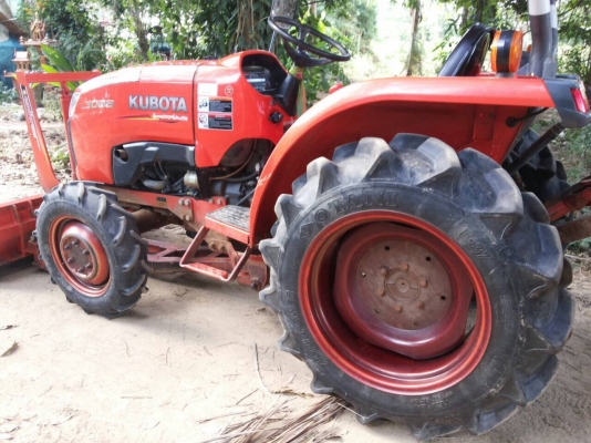 ปัญญาแทรคเตอร์มาแล้ว...จัดมาให้ คูโบต้า L3008 (ปี2555)ทำงาน 659 ชม. ใบมีดคานล่าง พร้อมโรตาลี่ จัดส่ง อ.ดอยหล่อ จ.เชียงใหม่