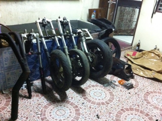 อะไหล่แต่ง-เดิมแท้ XJR มีครบทั้งคัน-ท่อไทเทเนี่ยม-อะไหล่Superfour แท้ญี่ปุ่น