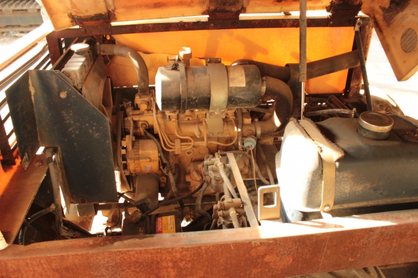 ขายรถดั้มเปอร์ เครื่องMITSUBISHI hd30 3สูบ ล้อยาง ขับเคลื่อน6ล้อ รับน้ำหนักได้3ตัน ราคา 260,000บาท