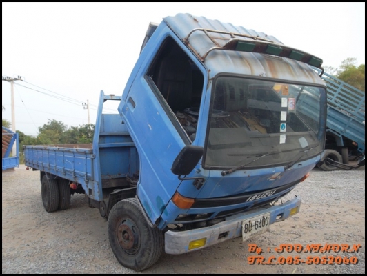 ขายด่วน รถบรรทุก 6 ล้อ ISUZU NPR59P 115 แรง กระบะ 5M รถสวย พร้อมใช้งานราคาสุดคุ้ม