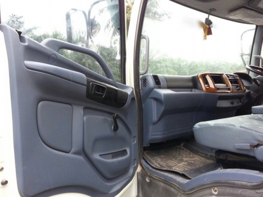 รถฮีโน่ 6 ล้อดั้ม 170 แรงม้า ปี 50  ( รถวิ่ง 4x,xxx กม. )   สนใจติดต่อ 081 - 6079515