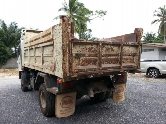 รถฮีโน่ 6 ล้อดั้ม 170 แรงม้า ปี 50  ( รถวิ่ง 4x,xxx กม. )   สนใจติดต่อ 081 - 6079515