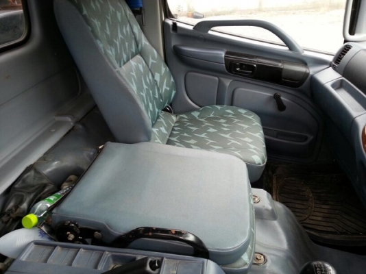 รถฮีโน่ 6 ล้อดั้ม 170 แรงม้า ปี 50  ( รถวิ่ง 4x,xxx กม. )   สนใจติดต่อ 081 - 6079515