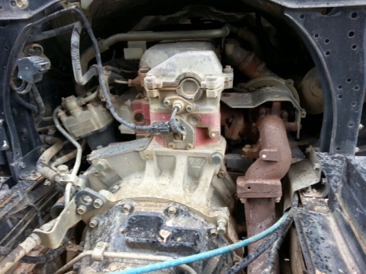 รถฮีโน่ 6 ล้อดั้ม 170 แรงม้า ปี 50  ( รถวิ่ง 4x,xxx กม. )   สนใจติดต่อ 081 - 6079515