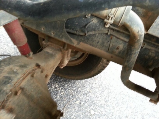 รถฮีโน่ 6 ล้อดั้ม 170 แรงม้า ปี 50  ( รถวิ่ง 4x,xxx กม. )   สนใจติดต่อ 081 - 6079515