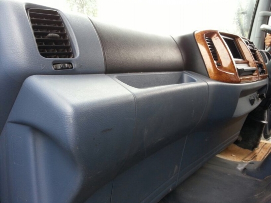 รถฮีโน่ 6 ล้อดั้ม 170 แรงม้า ปี 50  ( รถวิ่ง 4x,xxx กม. )   สนใจติดต่อ 081 - 6079515