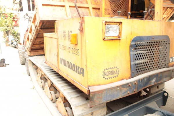 ขายดั้มเปอร์ตีนตะขาบ MOROOKA MST-300 ราคา 260,000บาท ขายดั้มเปอร์ตีนตะขาบ MOROOKA MST-300 ราคา 260,000บาท