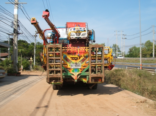 ขายด่วนรถเกี่ยวข้าวศักดิ์พัฒนา KM49 ขายด่วนรถเกี่ยวข้าวศักดิ์พัฒนา KM49