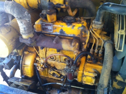 ขายรถแบคโฮ KOMATSU PC-30-5 ขายรถแบคโฮ KOMATSU PC-30-5