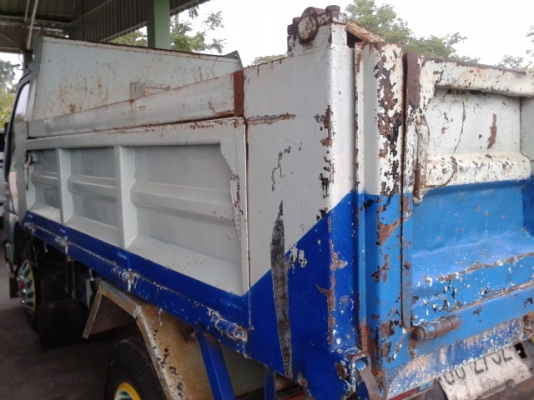 อีซุสุหกล้อดั้ม  88แรงม้า  เครื่องแรง  คัชซี่สวย  ใช้งานคล่องตัว  เล่มพร้อมโอน