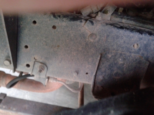 อีซุสุหกล้อดั้ม  88แรงม้า  เครื่องแรง  คัชซี่สวย  ใช้งานคล่องตัว  เล่มพร้อมโอน