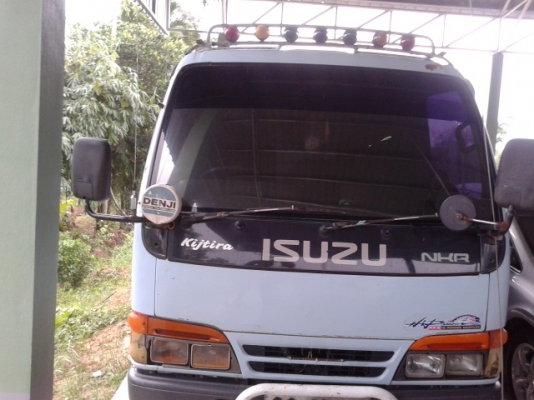 อีซุสุหกล้อดั้ม  88แรงม้า  เครื่องแรง  คัชซี่สวย  ใช้งานคล่องตัว  เล่มพร้อมโอน