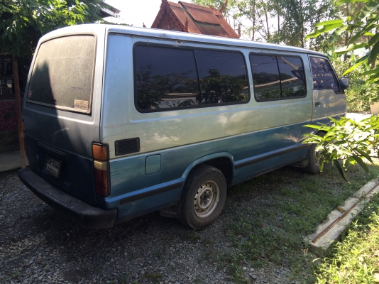 ขายถูกๆรถตู้ ไฮเอ็ดร์ ขายถูกๆรถตู้ ไฮเอ็ดร์