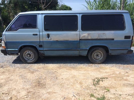 ขายถูกๆรถตู้ ไฮเอ็ดร์ ขายถูกๆรถตู้ ไฮเอ็ดร์