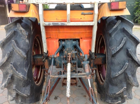 รถแทรกเตอร์คูโบต้า L4202 สภาพดีมากๆ เดิมๆ พร้อมใช้งาน เครื่องดี มีผานหลัง 1 พวง รถแทรกเตอร์คูโบต้า L4202 สภาพดีมากๆ เดิมๆ พร้อมใช้งาน เครื่องดี มีผานหลัง 1 พวง