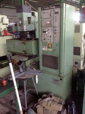 เครื่อง CNC HSIU FONG