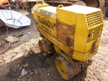 ขาย-รถบดเดินตาม SAKAI ระบบสั่นสะเทือน ล้อเหล็ก 2 ล้อ เครื่องดีเซล 1 สูบ พร้อมใช้งาน มือสองเก่าญี่ปุ่น ขาย-รถบดเดินตาม SAKAI ระบบสั่นสะเทือน ล้อเหล็ก 2 ล้อ เครื่องดีเซล 1 สูบ พร้อมใช้งาน มือสองเก่าญี่ปุ่น