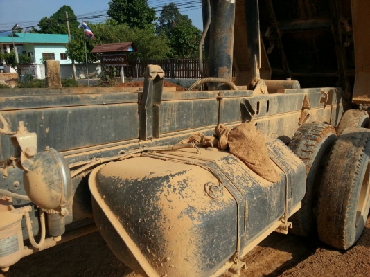 ขายรถบรรทุก 10 ล้อ ดั๊มพ์ Hino 3 H เครื่องดี คัทซีสวย ไม่มีสนิม ยางเต็ม