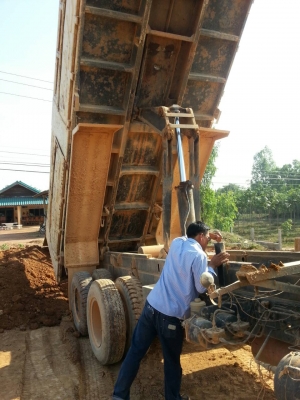 ขายรถบรรทุก 10 ล้อ ดั๊มพ์ Hino 3 H เครื่องดี คัทซีสวย ไม่มีสนิม ยางเต็ม