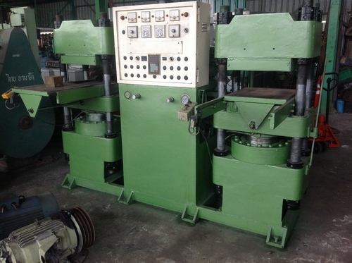 เครื่องปั้มยาง