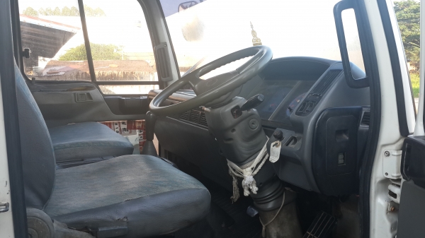 ขายด่วนFC4Jหกล้อไม่ดั้มสภาพสวยสุดๆยาว5.5เมตรรีบจองด่วนโทร0801515451