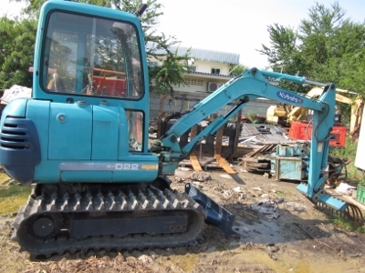 ขายแบคโฮ KOBOTA K-022 (PC20) ปี 2000 3สูบ ราคา 400,000 ขายแบคโฮ KOBOTA K-022 (PC20) ปี 2000 3สูบ ราคา 400,000