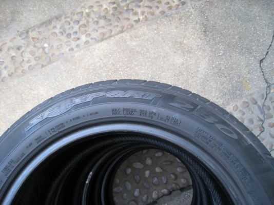 ยางDunlop 185/55 R15 ปี2010
