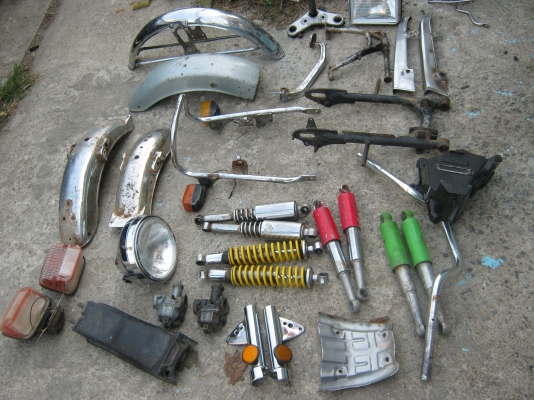 ขายอะไหล่สูบตั้งหลายรายการ ขายอะไหล่สูบตั้งหลายรายการ