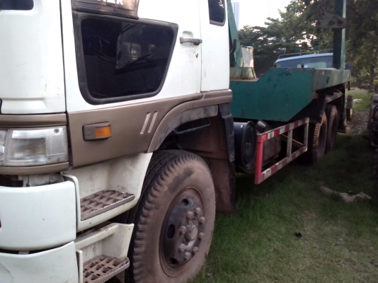 ขายรถ10ล้อหัวคัสซี2Kเดิมๆทะเบียนพร้อมโอน