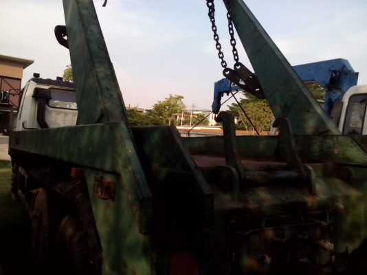 ขายรถ10ล้อหัวคัสซี2Kเดิมๆทะเบียนพร้อมโอน