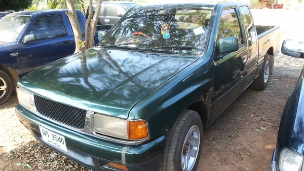 ***ขายแล้วครับขอบคุณ Truck2hand ขายกระบะแค็ปมังกรทอง87 ยอดนิยม isuzu spacecab 2.5sl 87hp ปี34/91 เครื่องมังกรทอง แน่นๆแห้ง แรงดี ประหยัด ช่วงล่างคัสซีสวยไม่ผุ กระบะดีมีพื้นปูกระบะ ล้อแม็ก หัวเดิม ภายในสวย คอนโซลเต็ม พ.ธรรมดา แอร์เย็น สีดีมีรอยขีดข่วนบ้าง