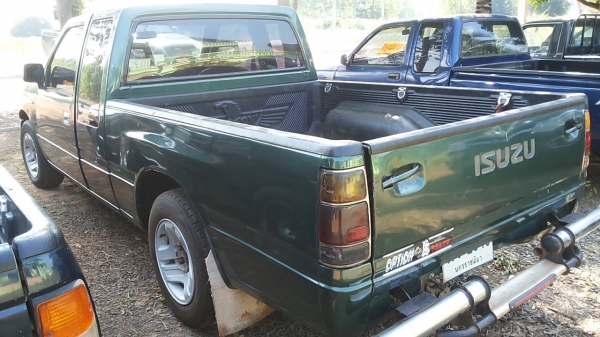 ***ขายแล้วครับขอบคุณ Truck2hand ขายกระบะแค็ปมังกรทอง87 ยอดนิยม isuzu spacecab 2.5sl 87hp ปี34/91 เครื่องมังกรทอง แน่นๆแห้ง แรงดี ประหยัด ช่วงล่างคัสซีสวยไม่ผุ กระบะดีมีพื้นปูกระบะ ล้อแม็ก หัวเดิม ภายในสวย คอนโซลเต็ม พ.ธรรมดา แอร์เย็น สีดีมีรอยขีดข่วนบ้าง