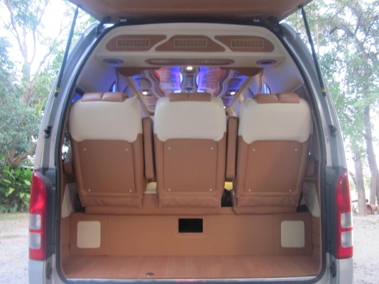 ขายดาว์รถตู้ปี&#039;13